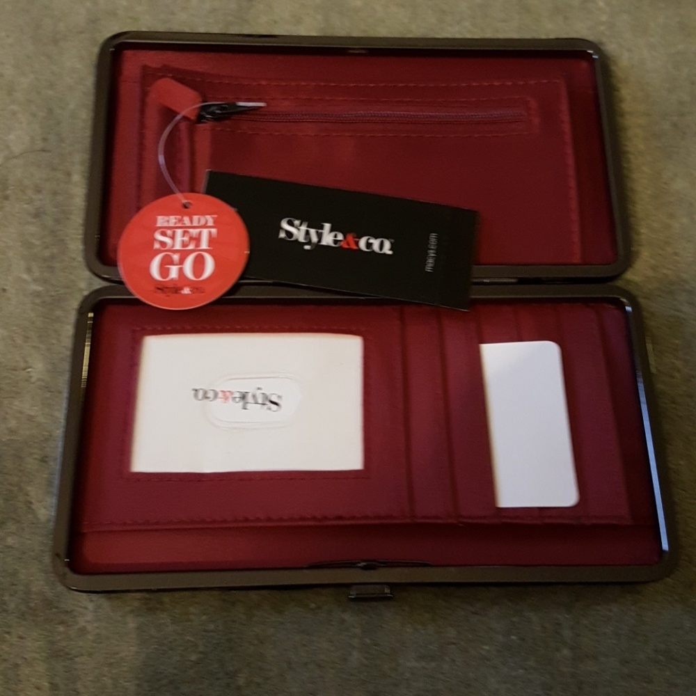 Style & co wallet - Picture 2 of 4